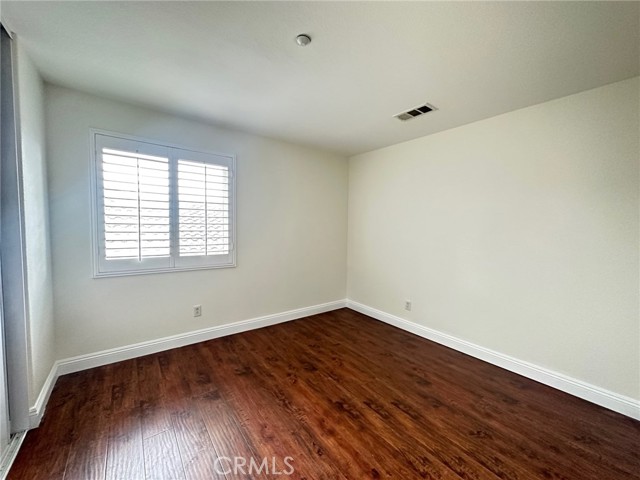 Detail Gallery Image 13 of 14 For 16156 Stone Ridge Ln, Fontana,  CA 92336 - 4 Beds | 2/1 Baths