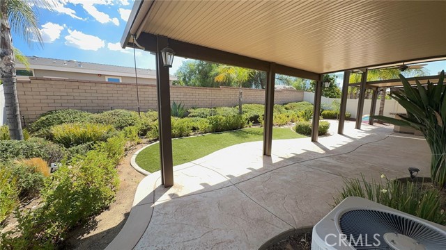 25863 Prospector, Menifee CA: https://media.crmls.org/medias/51959357-626e-48ba-b5cd-b6c43f557a94.jpg