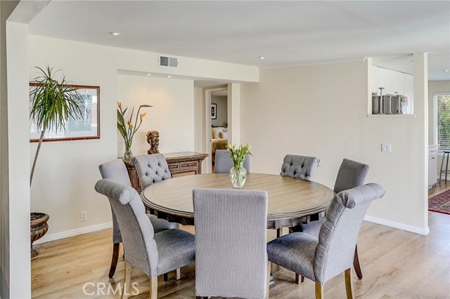 Detail Gallery Image 9 of 41 For 20241 Galway Ave, Carson,  CA 90746 - 4 Beds | 2 Baths