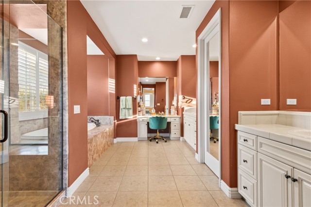 Detail Gallery Image 33 of 66 For 13761 Breeders Cup Dr, Rancho Cucamonga,  CA 91739 - 5 Beds | 4/1 Baths
