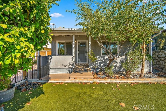 10618 Fitzroy Ave, Tujunga, CA 91042