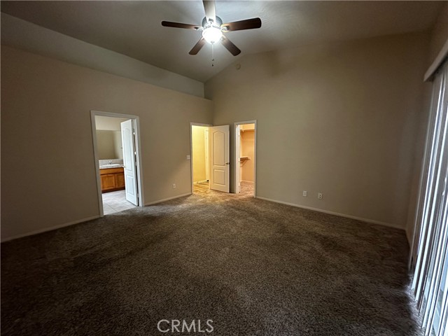 Detail Gallery Image 10 of 21 For 14075 Driftwood, Victorville,  CA 92395 - 4 Beds | 3 Baths