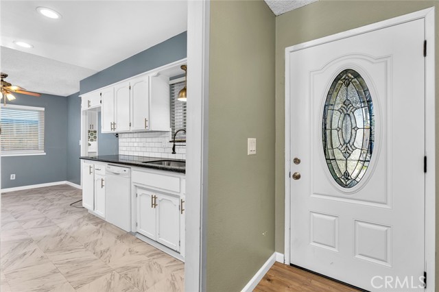 Detail Gallery Image 4 of 35 For 2345 Mission St, Turlock,  CA 95380 - 3 Beds | 2 Baths