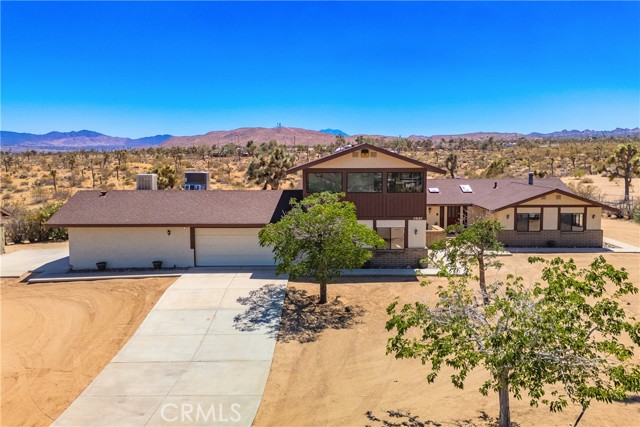 Detail Gallery Image 1 of 45 For 59187 Mesa Dr, Yucca Valley,  CA 92284 - 4 Beds | 3 Baths