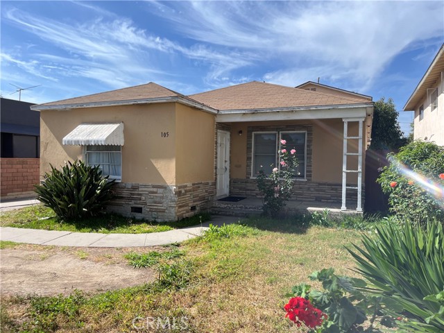 Detail Gallery Image 1 of 6 For 105 E Pomona St, Santa Ana,  CA 92707 - – Beds | – Baths