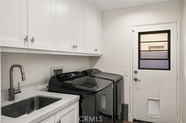 5 Bergamo, Irvine CA: https://media.crmls.org/medias/519ac832-b950-49e3-9193-8d1c5bfa8e37.jpg