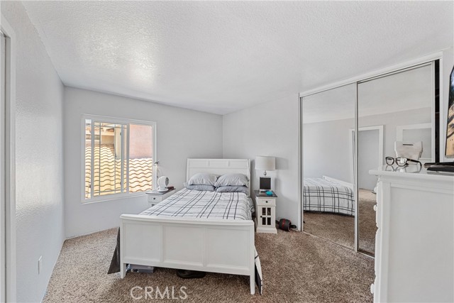 2981 Pembroke Circle, Corona CA: https://media.crmls.org/medias/519b3290-7bc0-4018-97d9-d842a16f5905.jpg