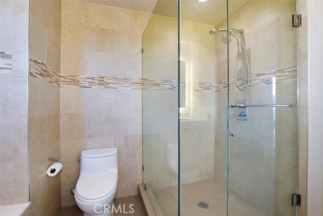 Detail Gallery Image 28 of 53 For 18707 Redwing St, Tarzana,  CA 91356 - 3 Beds | 2/1 Baths