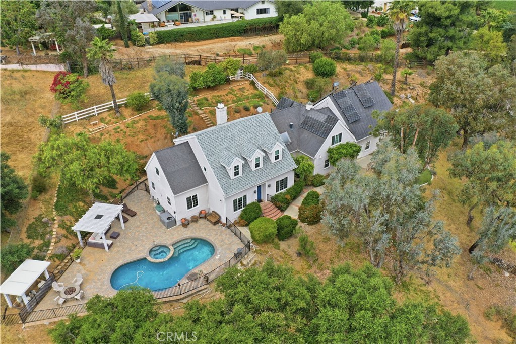 375 Woodland Hills Drive