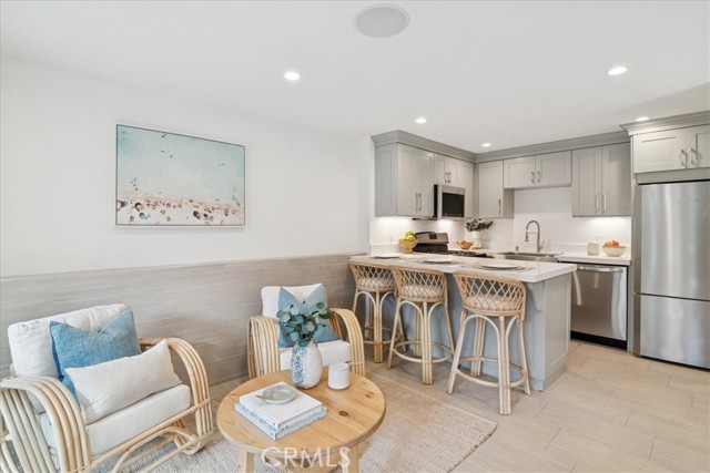 Detail Gallery Image 31 of 75 For 523 S Francisca Ave, Redondo Beach,  CA 90277 - – Beds | – Baths