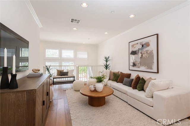 Detail Gallery Image 10 of 58 For 5341 Strand #105,  Hawthorne,  CA 90250 - 2 Beds | 2/1 Baths