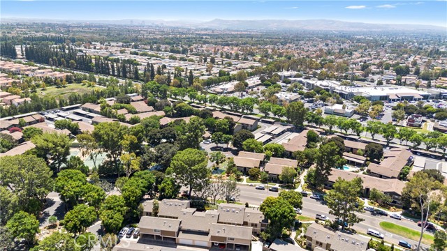 Detail Gallery Image 34 of 37 For 213 Springview, Irvine,  CA 92620 - 1 Beds | 1 Baths