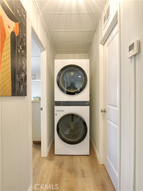 Detail Gallery Image 14 of 18 For 692 N Adele St #101,  Orange,  CA 92867 - 3 Beds | 2 Baths