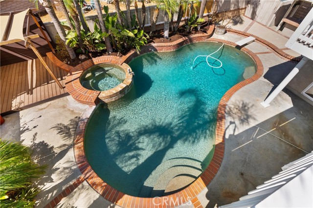 8449 E Meadowridge Street, Anaheim CA: https://media.crmls.org/medias/519d720b-1535-4bcc-be79-98047b7b6cce.jpg
