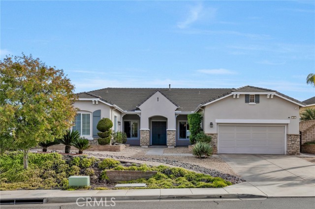 Detail Gallery Image 4 of 43 For 23 Volta Del Tintori, Lake Elsinore,  CA 92532 - 5 Beds | 3 Baths