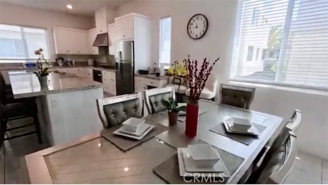 1886 S Westside Drive, Anaheim CA: https://media.crmls.org/medias/519f6401-cfe1-4899-b86f-734c7513b8c5.jpg