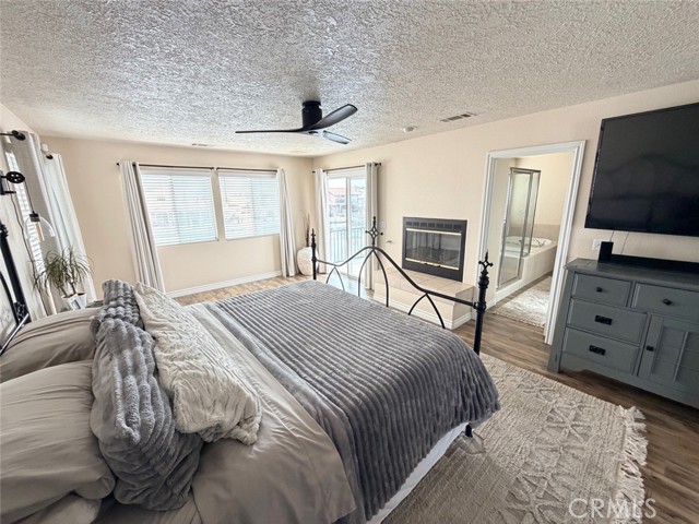 Detail Gallery Image 15 of 29 For 18285 Harbor Dr, Victorville,  CA 92395 - 5 Beds | 3 Baths