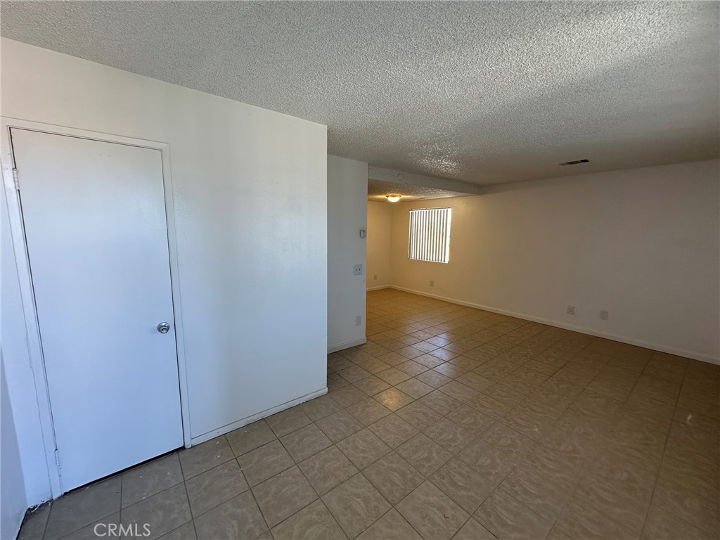 MLS #IV25081788 image #16