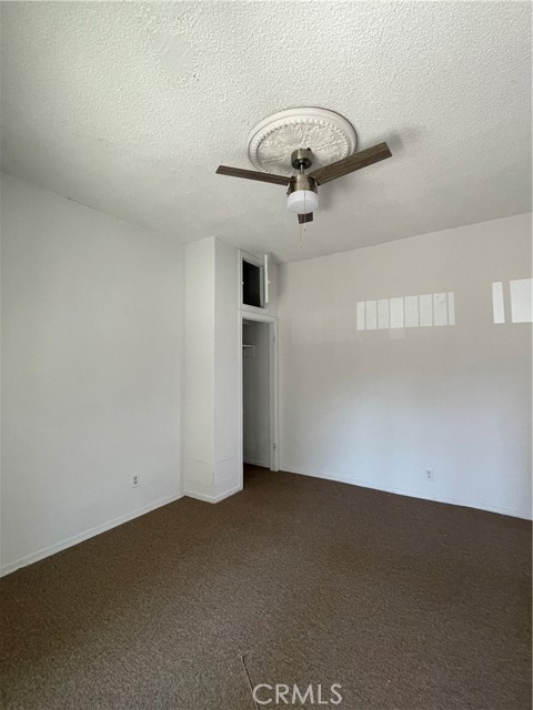 Detail Gallery Image 13 of 17 For 11714 Avalon Bld, Los Angeles,  CA 90061 - – Beds | – Baths