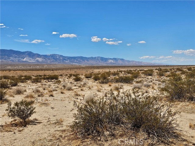 Detail Gallery Image 3 of 8 For 405 Rd. H (Near), Lucerne Valley,  CA 92356 - – Beds | – Baths