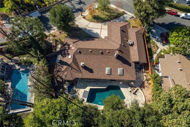 Detail Gallery Image 4 of 50 For 19507 Valdez Dr, Tarzana,  CA 91356 - 5 Beds | 4 Baths