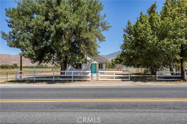 Detail Gallery Image 2 of 34 For 18220 Hwy 178, Weldon,  CA 93240 - 2 Beds | 1 Baths