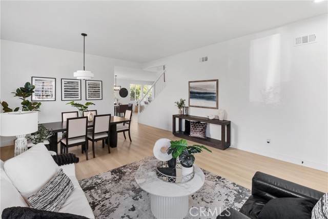 Detail Gallery Image 13 of 63 For 6936 Estonian, Corona,  CA 92880 - 4 Beds | 2/1 Baths