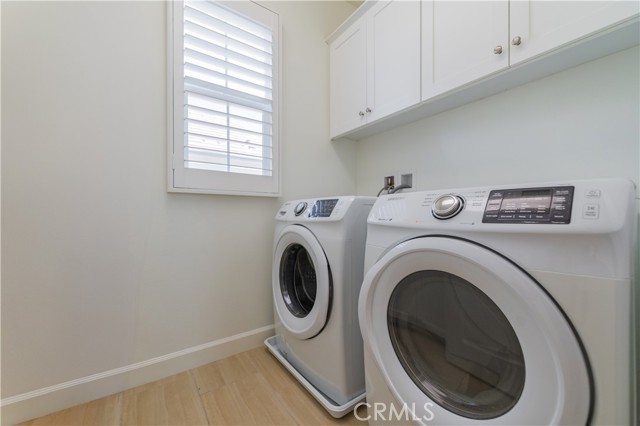 Detail Gallery Image 26 of 33 For 111 Omar, Irvine,  CA 92620 - 4 Beds | 3 Baths