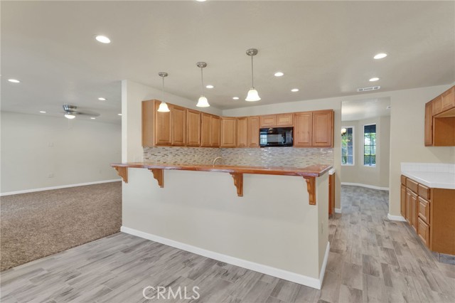 Detail Gallery Image 13 of 68 For 10298 Custer Ave, Lucerne Valley,  CA 92356 - 5 Beds | 2/1 Baths