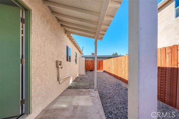 Detail Gallery Image 11 of 12 For 17503 Kingsbury, Granada Hills,  CA 91344 - 2 Beds | 1 Baths