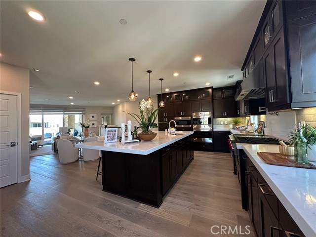 195 Stellar, Irvine CA: https://media.crmls.org/medias/51a4f892-f00c-4f51-af42-6260fe3f942d.jpg