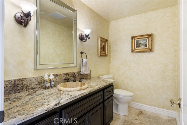 Detail Gallery Image 10 of 47 For 19672 Vista Del Valle, North Tustin,  CA 92705 - 4 Beds | 2/1 Baths