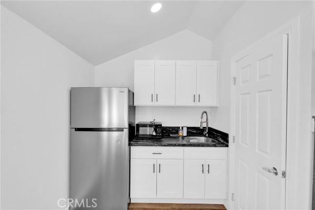 Detail Gallery Image 16 of 48 For 1124 W 11th, San Bernardino,  CA 92411 - – Beds | – Baths