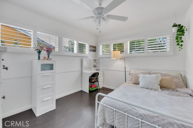 Detail Gallery Image 19 of 36 For 10923 Haskell Ave, Granada Hills,  CA 91344 - 3 Beds | 2 Baths