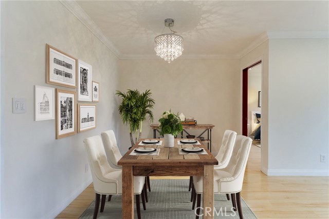 Virtually Staged - Dining Area