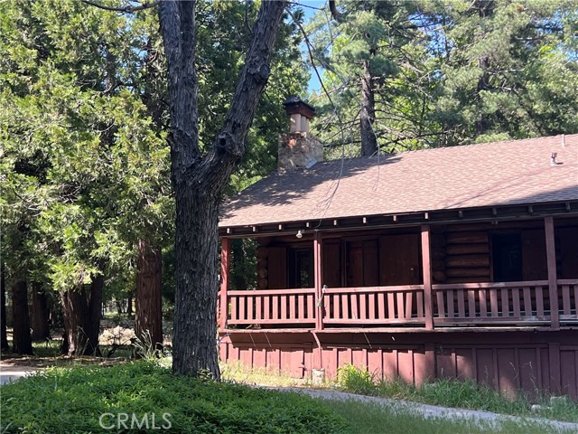 28879 Sycamore Drive, Lake Arrowhead CA: https://media.crmls.org/medias/51abfb50-c2e4-4a1c-8010-c369d8dbab35.jpg