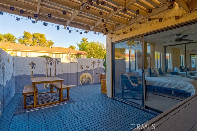 Detail Gallery Image 14 of 36 For 6135 Montecito Dr #8,  Palm Springs,  CA 92264 - 2 Beds | 2 Baths