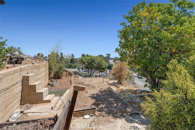 114 N Bonnie Beach Place, East Los Angeles CA: https://media.crmls.org/medias/51ae6213-2c1f-4a88-81c7-6b566d1e8ff4.jpg