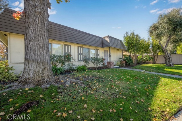 Detail Gallery Image 6 of 44 For 4060 Orange, Cypress,  CA 90630 - 3 Beds | 2 Baths