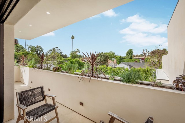 Detail Gallery Image 64 of 72 For 15447 Huston, Sherman Oaks,  CA 91403 - 5 Beds | 5/1 Baths