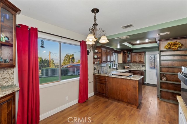 Detail Gallery Image 33 of 56 For 14119 El Mesa, Riverside,  CA 92503 - 3 Beds | 2/1 Baths