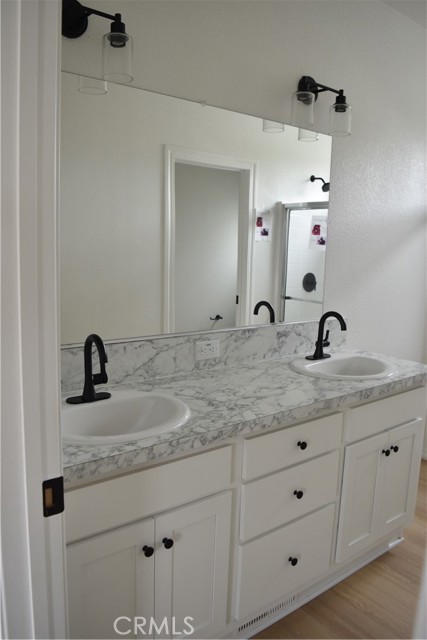 Detail Gallery Image 28 of 38 For 1366 Thornwood, Corona,  CA 92882 - 2 Beds | 2 Baths