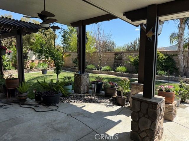 25279 Spur Branch Place, Menifee CA: https://media.crmls.org/medias/51b1c770-424e-4fc4-9fae-6bcc6d50507c.jpg