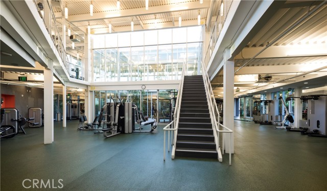 Image 66 of 75 For 13075 Pacific Promenade  115