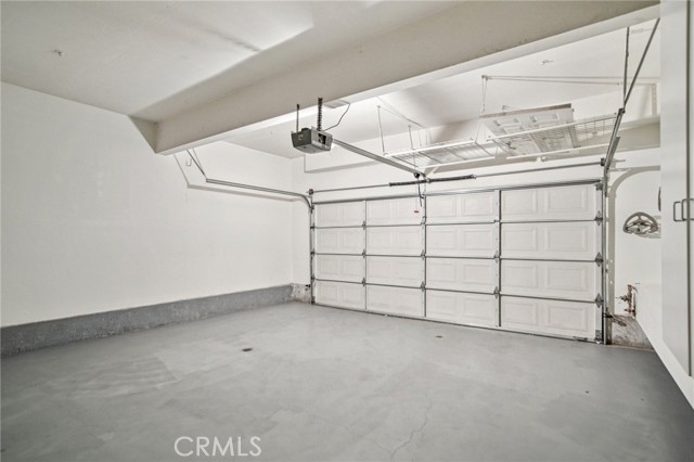 Detail Gallery Image 30 of 33 For 3406 E. Lochleven Ln. #B,  Orange,  CA 92869 - 3 Beds | 2/1 Baths