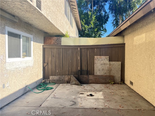 Detail Gallery Image 17 of 18 For 8321 Burnet 3 Ave #3,  North Hills,  CA 91343 - 3 Beds | 1/1 Baths