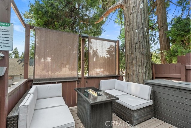 1277 Lovers Lane, Rimforest CA: https://media.crmls.org/medias/51b20c11-29fc-4afd-95a7-b017c15910b9.jpg