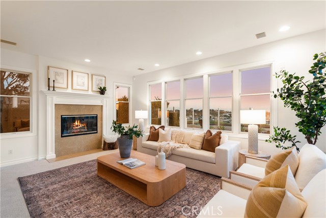 Detail Gallery Image 7 of 34 For 47 Cape Andover, Newport Beach,  CA 92660 - 4 Beds | 3/2 Baths