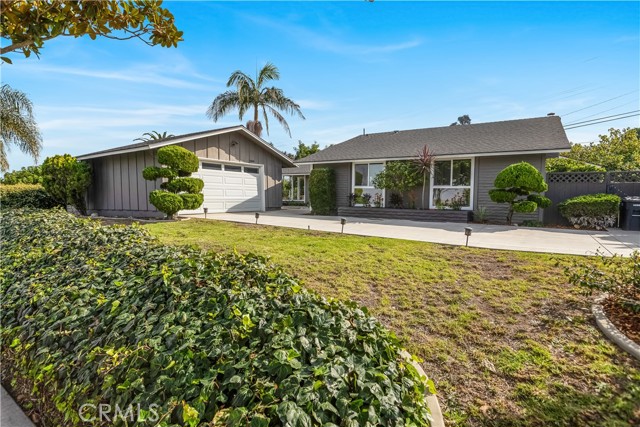 5004 Willow Wood Road, Rolling Hills Estates, California 90274, 3 Bedrooms Bedrooms, ,2 BathroomsBathrooms,Residential,Sold,Willow Wood,SB23195172