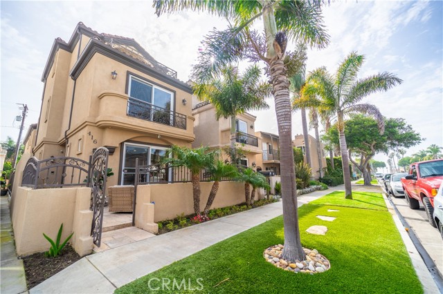 MLS# OC24005952